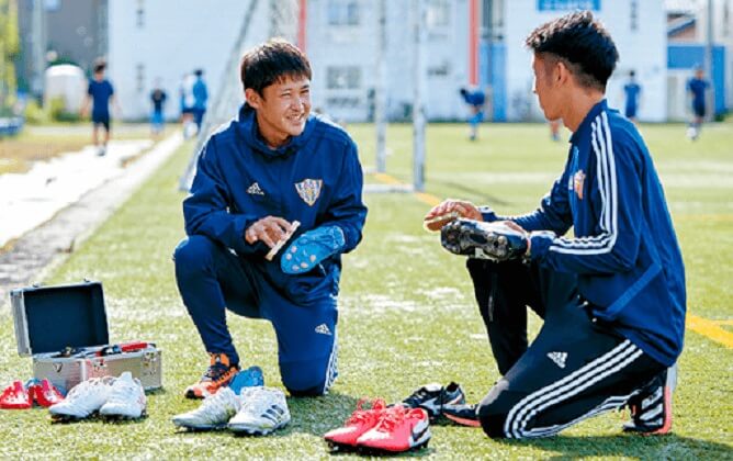 JAPANサッカーカレッジの講師と生徒