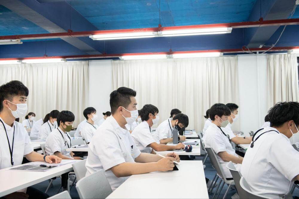 履正社国際医療スポーツ専門学校 理学療法学科の授業風景